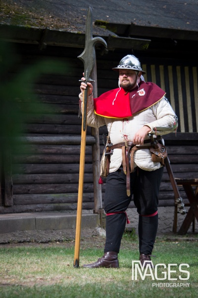 Datei:Hennrich schaedler.jpg